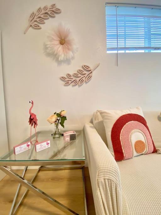 Pink Cozy House 2 Bedrooms Rosemead Exterior photo