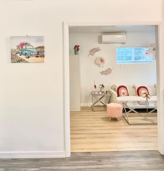 Pink Cozy House 2 Bedrooms Rosemead Exterior photo